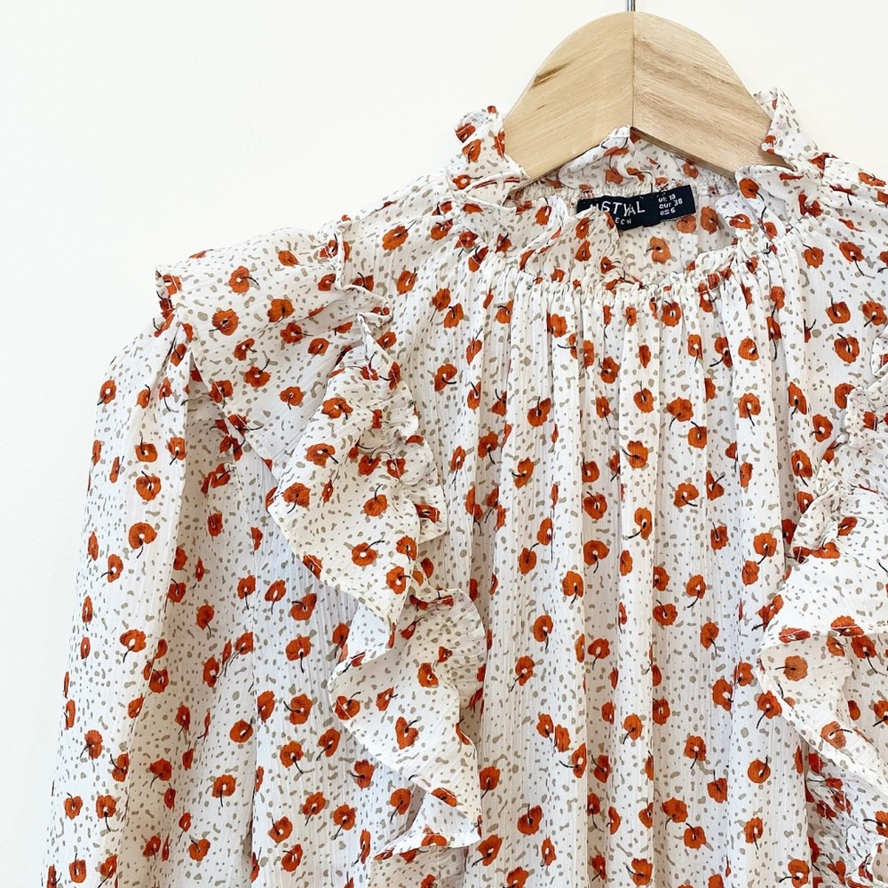 Nasty Gal Steal the Grow White Floral Mini Dress - Picture 4 of 10